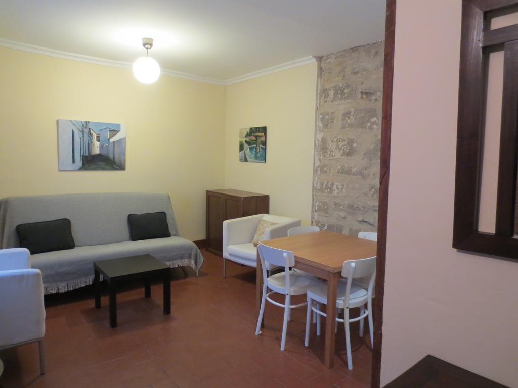 Apartamentos Turisticos El Losal Úbeda Esterno foto