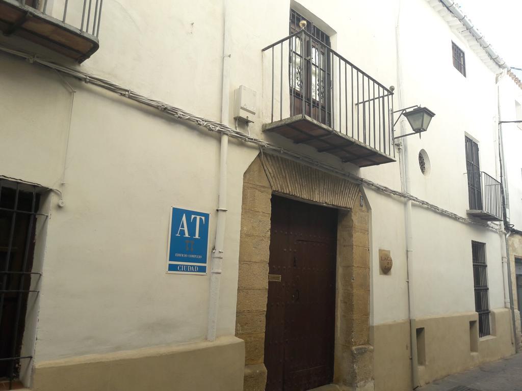 Apartamentos Turisticos El Losal Úbeda Esterno foto